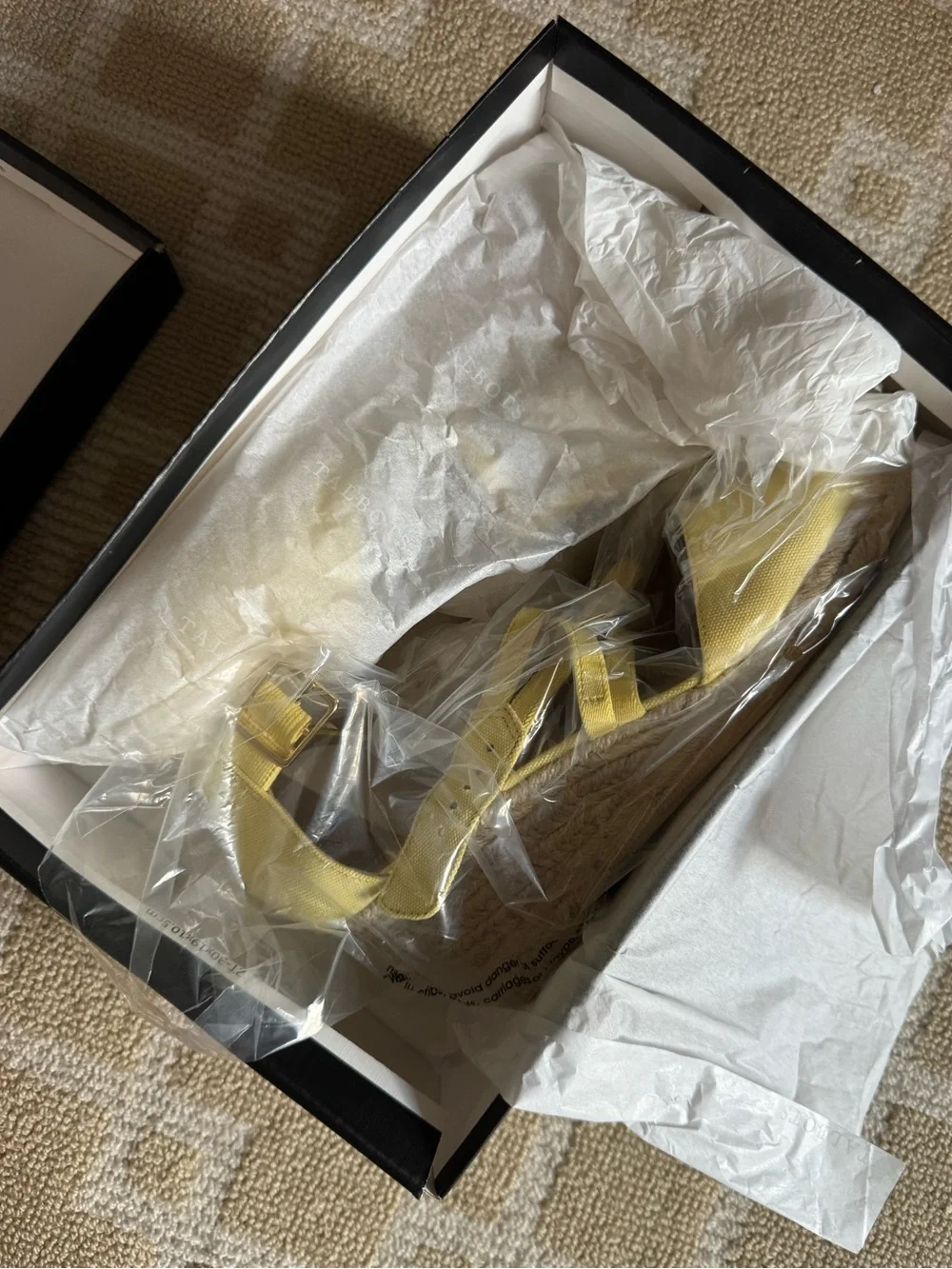 Talbots Lyndsay Strappy Espadrille Wedge Sandals Lemon Chiffon Yellow 9.5